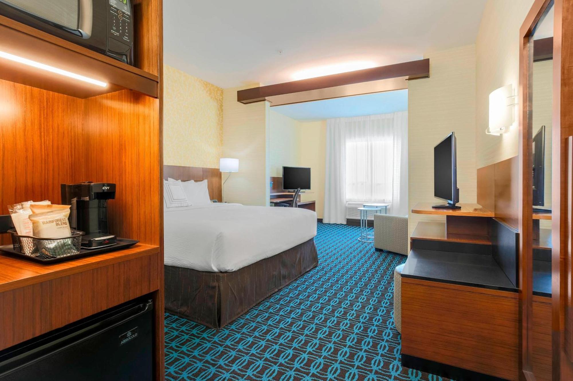 Fairfield Inn & Suites By Marriott Decatur At Decatur Conference Center Экстерьер фото