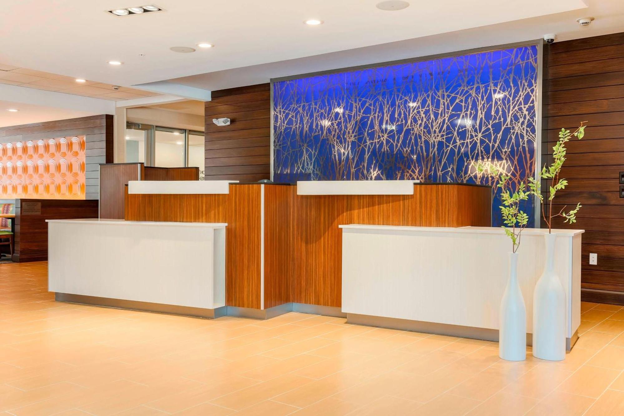 Fairfield Inn & Suites By Marriott Decatur At Decatur Conference Center Экстерьер фото